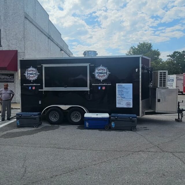 SEYMOUR APPLE FEST DAY 1!
Down South is here!
🐟 🍤 🐟 🍤
Catch us out here today until 8pm!